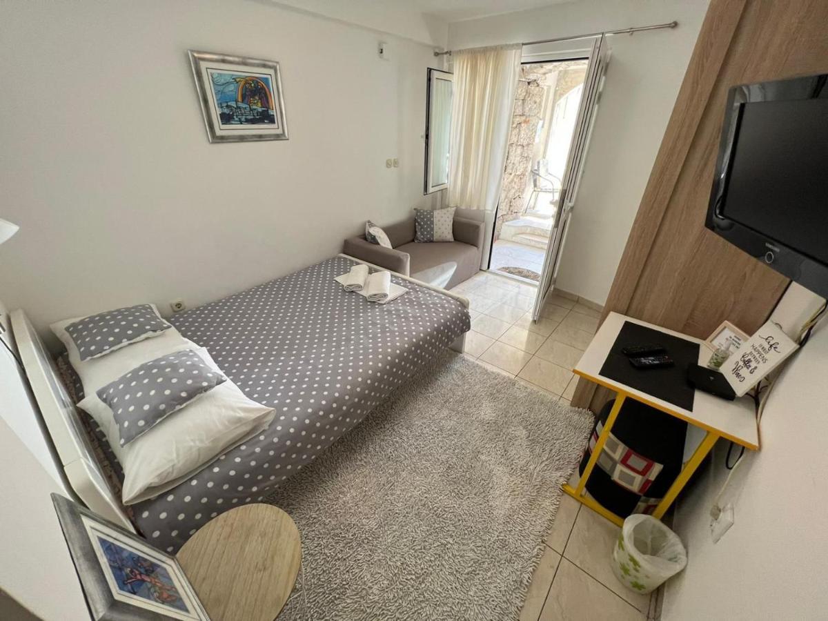 Old Town Apartment Nina 1 Split Buitenkant foto